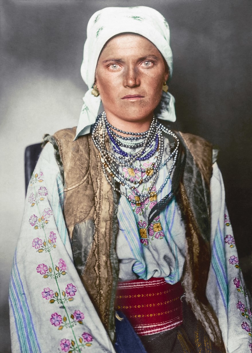 Vestiti di una donna rutena (1910)