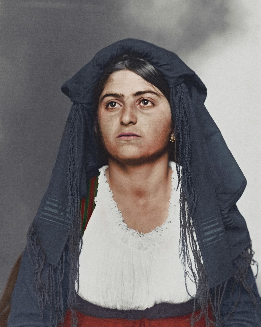 Vestiti di una donna italiana nel 1910