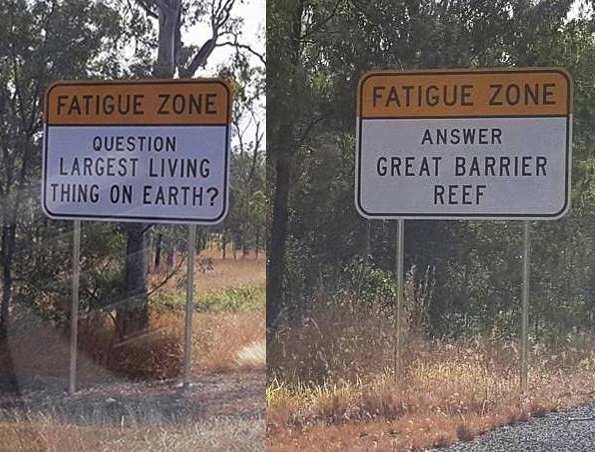 cartelli con curiosità sulle strade australiane