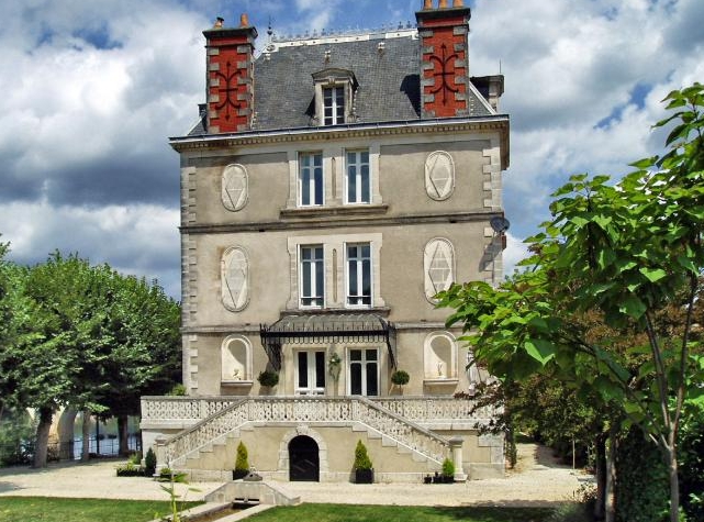 castelli in vendita in francia