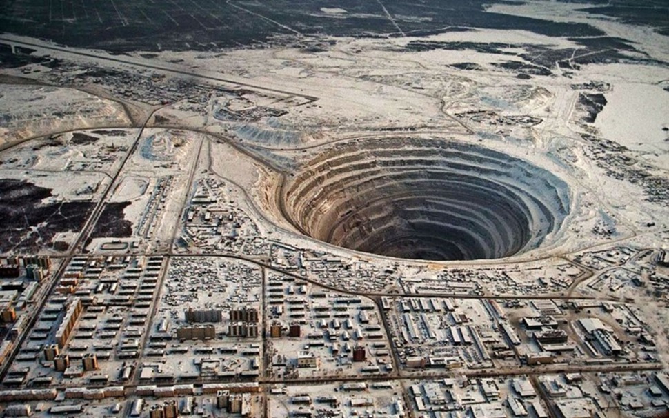 Miniera di diamanti a Mirny, Siberia