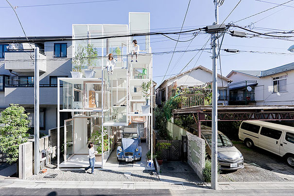 casa trasparente