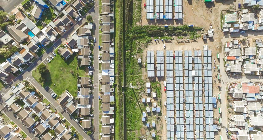 confine tra zone ricche e povere