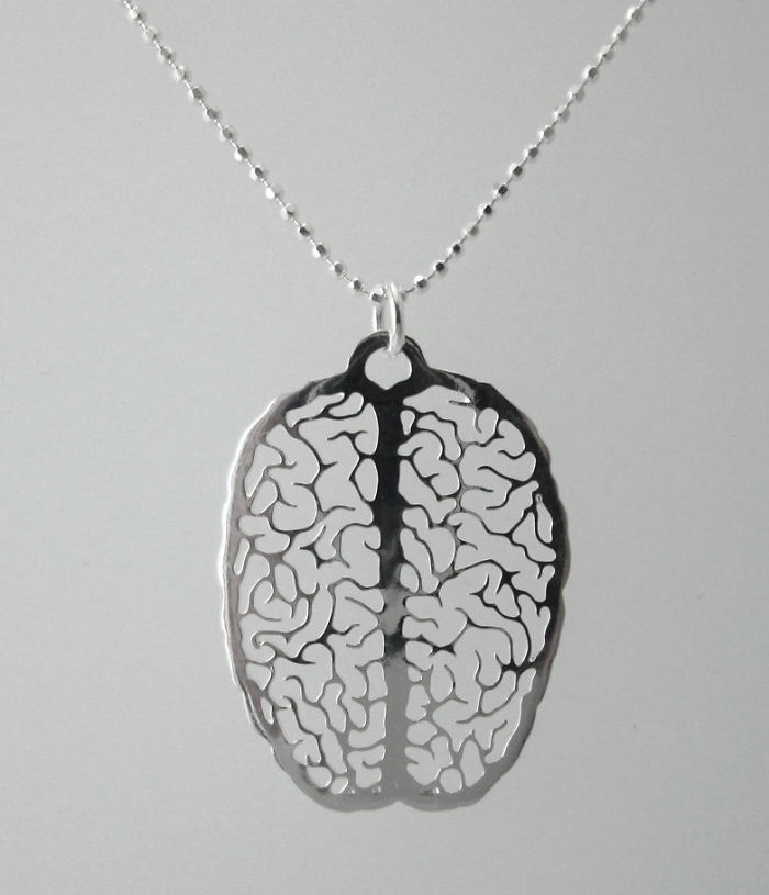 Ciondolo con cervello