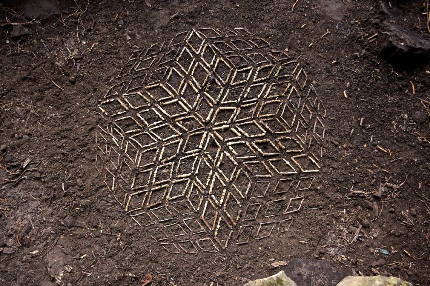 mandala con elementi naturali