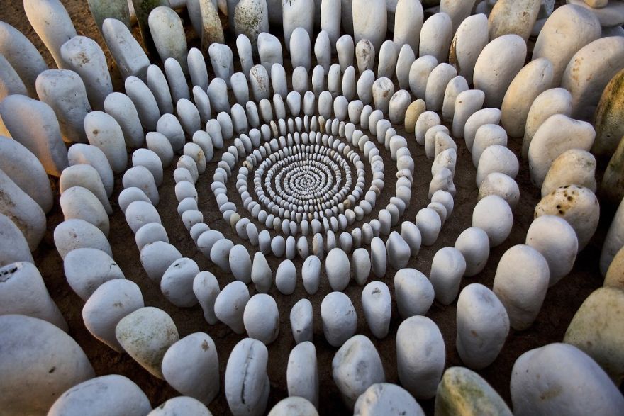 mandala con elementi naturali