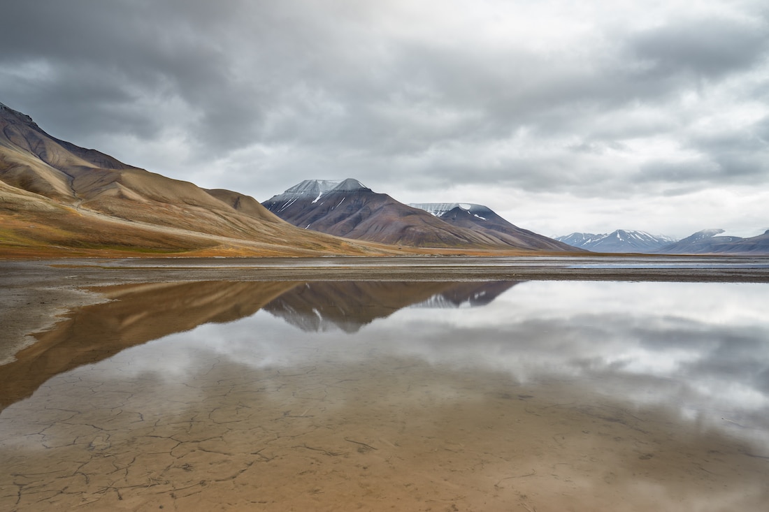 Simmetria (Svalbard, Norvegia)